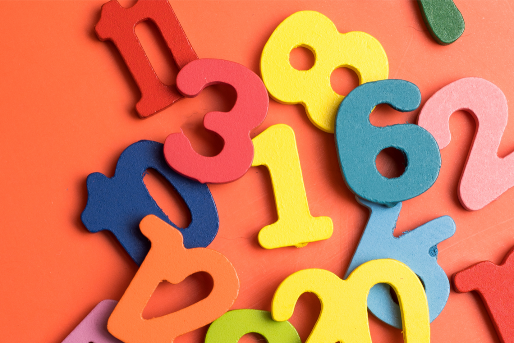 Au-delà des chiffres : développer la coordination œil-main avec la Dactylonomie