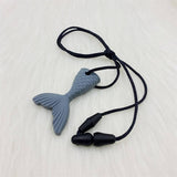 Collier à mâchouiller queue de poisson