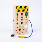 Planche d'activité Montessori smart, vue latérale, montrant les différents boutons, lampes et clés