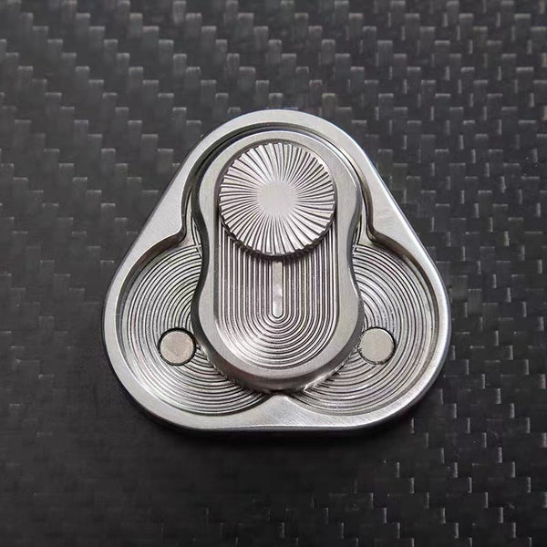 fidget adulte avec mouvement rotatif